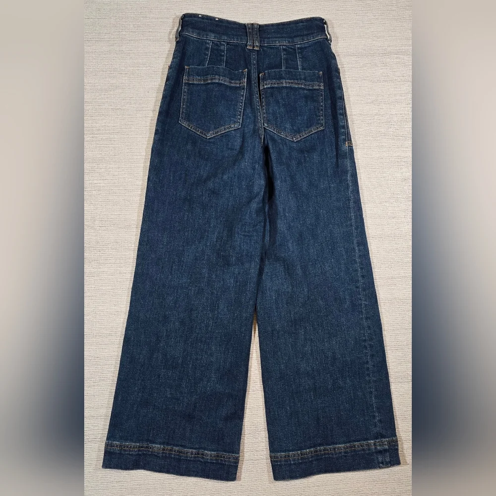 Pilcro High-Waist Cropped Wide-Leg Jeans in Dark Blue - Picture 4 of 10